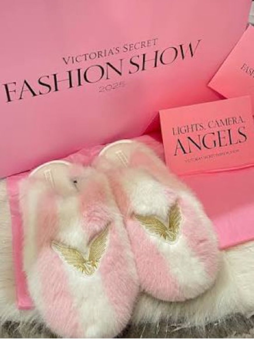 🪽Luxe Heritage Stripe Angel Wing Slippers Victoria Secret NWT